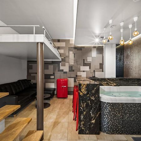 Secret Lounge - Cozy Studio with Sauna and Jacuzzi Wilna Exterior foto